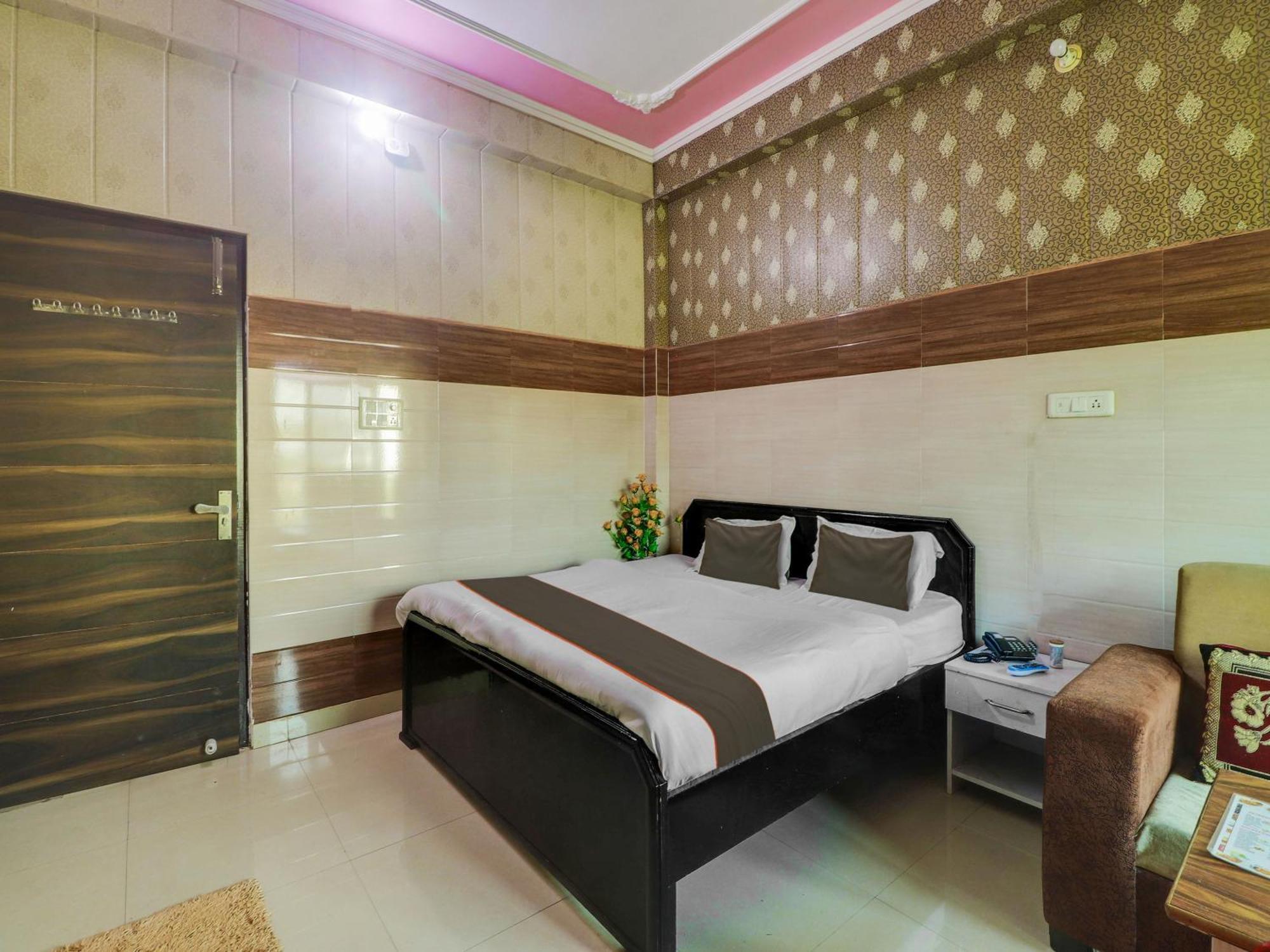 Hotel Collection O Paradise And Restaurant Kashipur Exterior foto