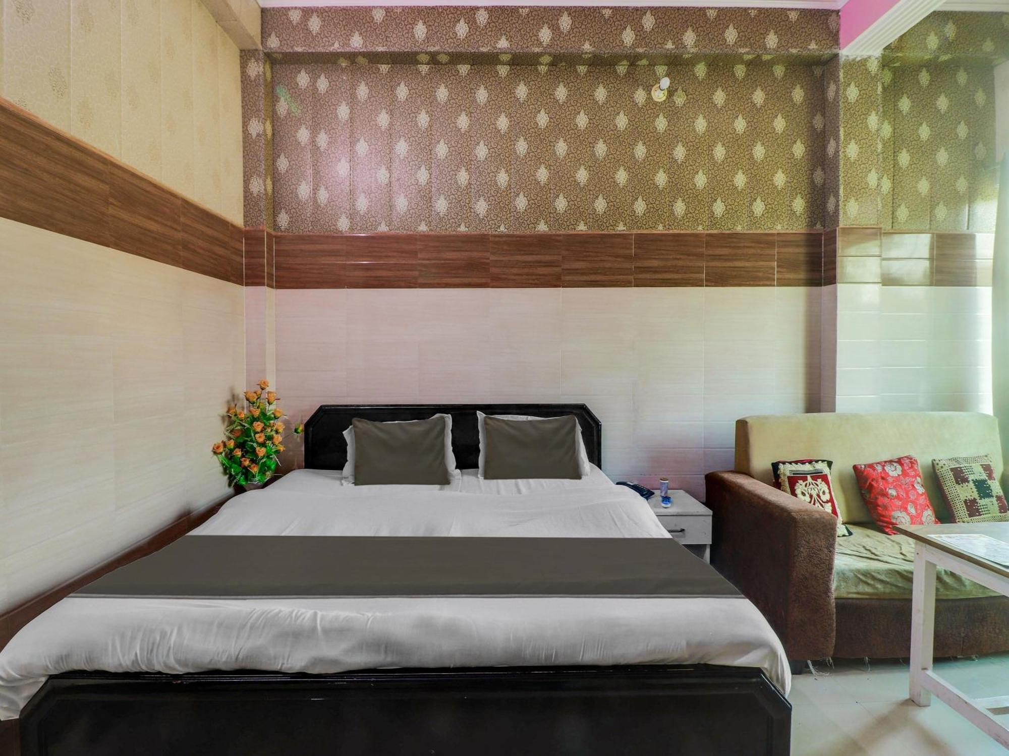 Hotel Collection O Paradise And Restaurant Kashipur Exterior foto